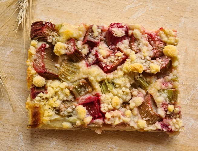Rhababerkuchen Platte